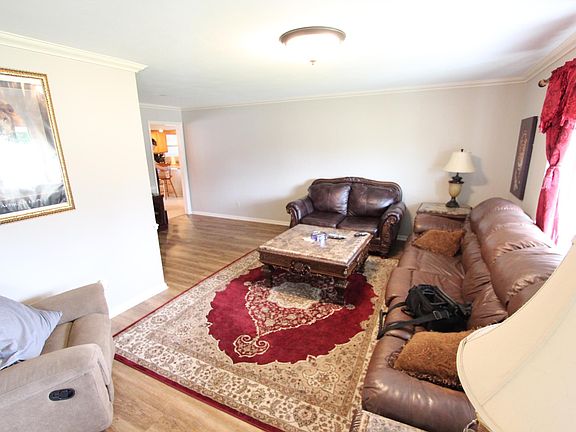 2nd image of 2953 Mineral Point Ave
