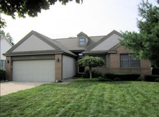 15780 River Run Dr, Spring Lake, MI 49456