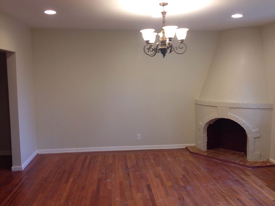 2nd image of 17750 Leslie Rd