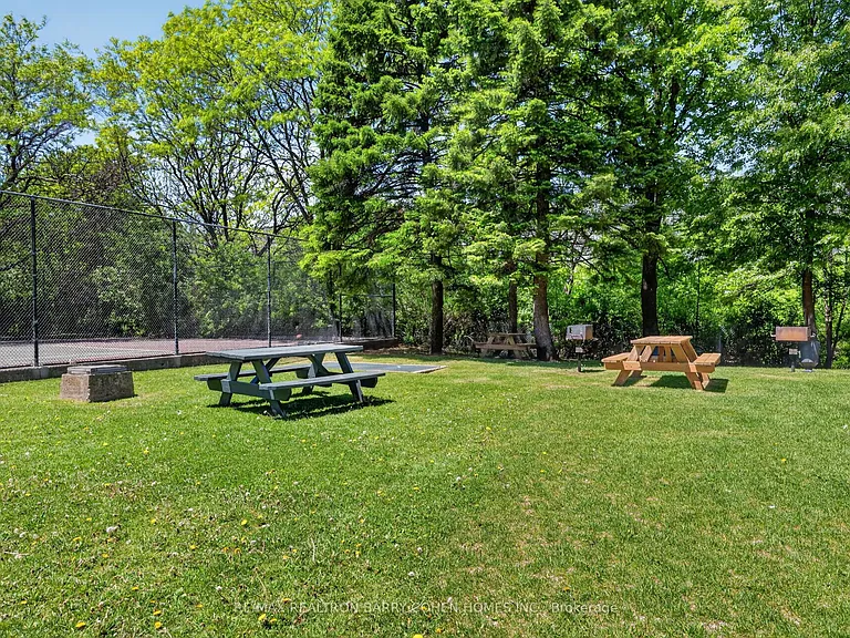 150 Neptune Dr #304 — Photo 26
