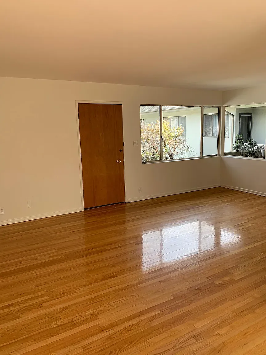 1 bed, 750 sqft, $2,495 — Photo 2