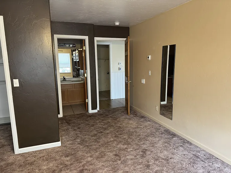 1552 Balsam Ct — Photo 14