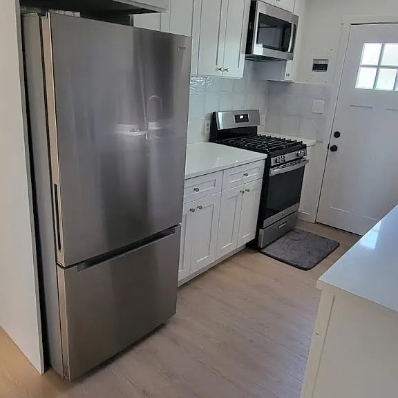 742 E Rio Grande St — Photo 8