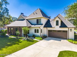 204 Opus One Dr, Broussard, LA 70518