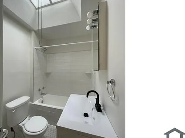 247 E Cliveden St, Philadelphia, PA 19119