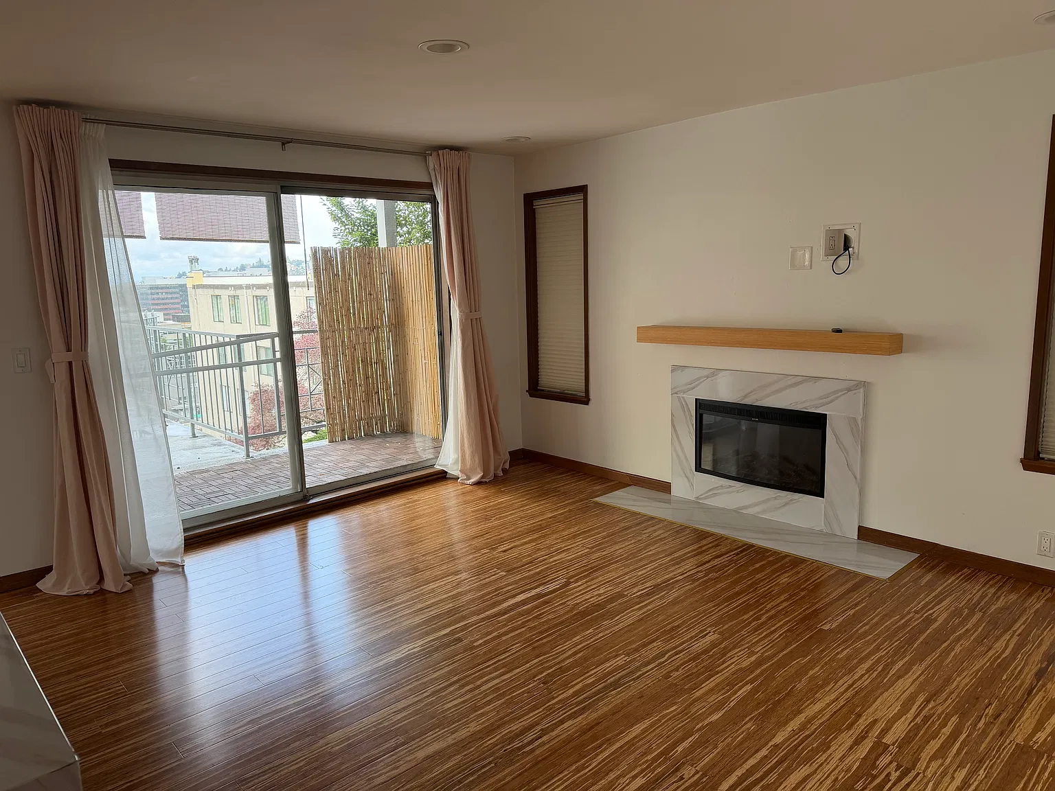 1 bed, 787 sqft, $2,800 — Photo 2
