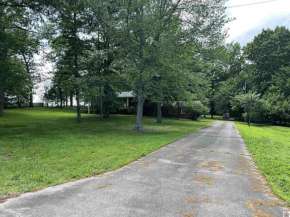5th image of 439 Outland School Rd
