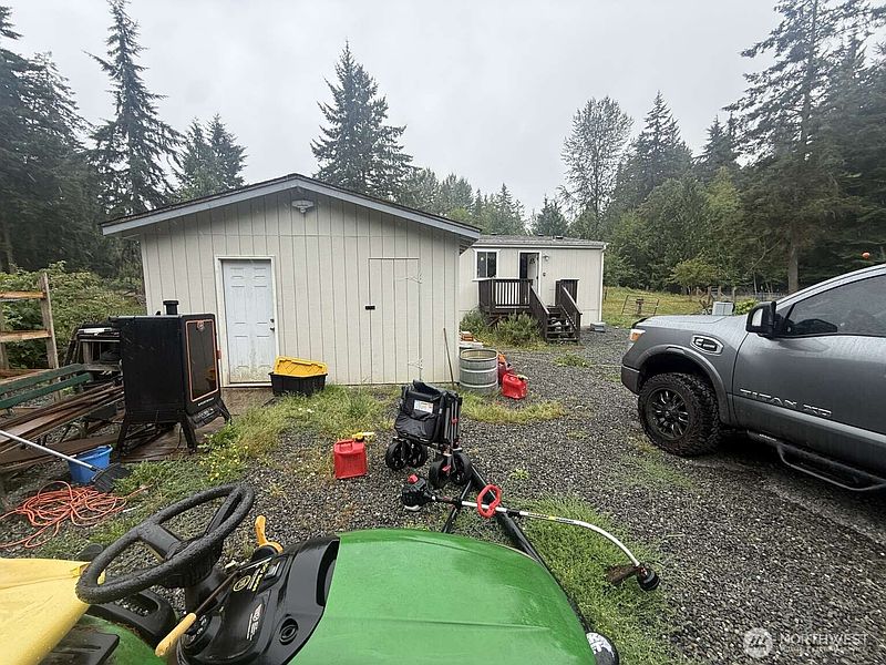 2nd image of 364 Dan Kelly Road