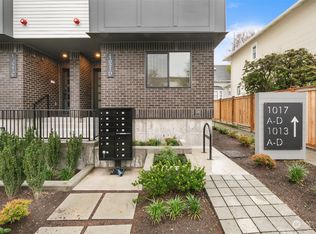 1021 D 6th Ave N, Seattle, WA