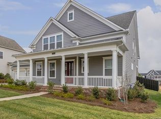 8630 McCullough Club Dr, Pineville, NC 28134