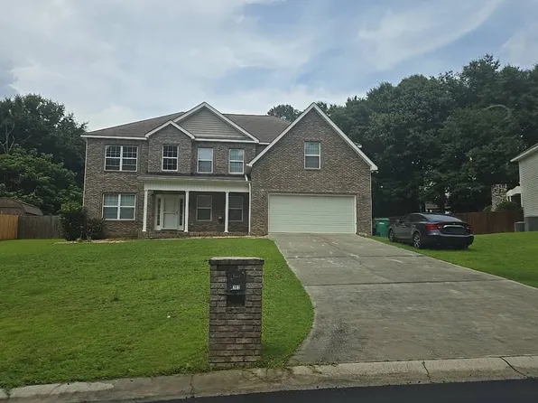 303 Loblolly Dr, Bonaire, GA 31005