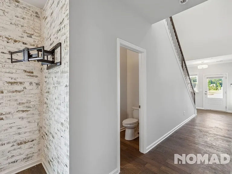 15 Millican Dr — Photo 6