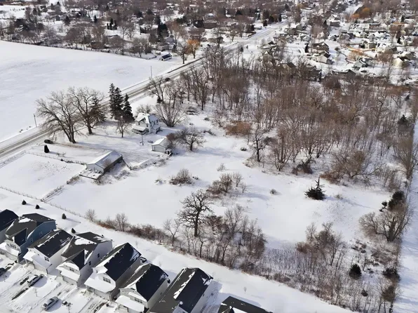 2840 30th St NE, Buffalo, MN 55313