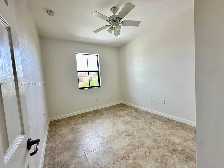 11240 SW 239th St — Photo 23