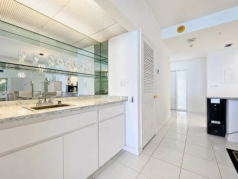 9900 S Ocean Dr #1603 — Photo 10