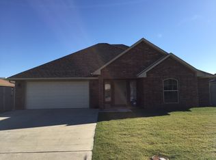 5001 Ridgedale Dr, Enid, OK 73703