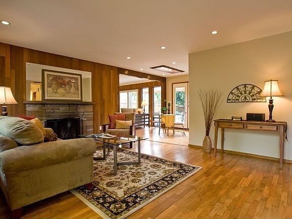 Gorgeous Entry Way