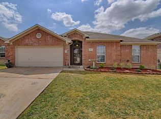 4904 Saddlehorn Dr, Arlington, TX 76017