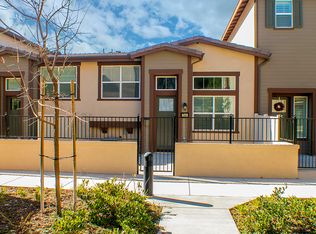 744 Tennis Club Ln, Thousand Oaks, CA 91360
