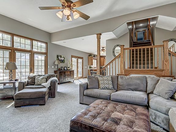 4th image of 4630 Brookview Dr