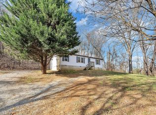 2315 Eastland Rd, Roanoke, VA 24014