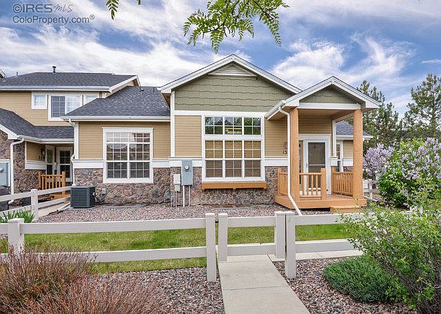 1st image of 133 Bayside Cir