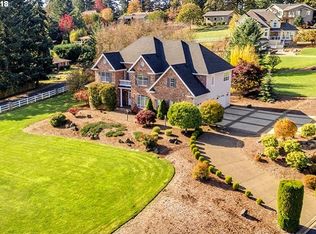 1331 NW Alder Crest Ct, Dundee, OR 97115