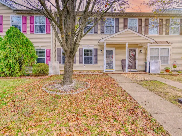 9925 Matti Hill Ct, Fredericksburg, VA 22408
