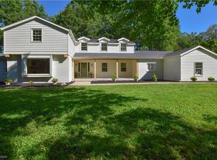 2375 N Short Hills Dr #D, Akron, OH 44333