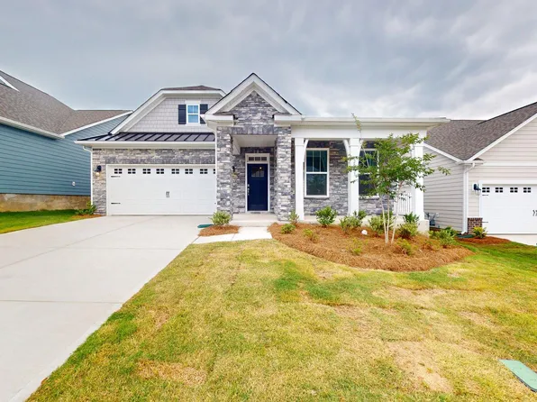 2043 Skyhawk Dr, York, SC 29745