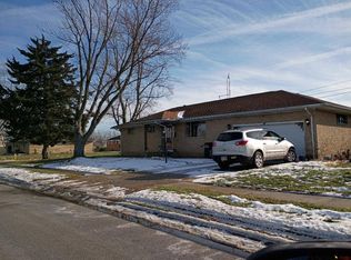 1341 Student Ave, Springfield, OH 45503