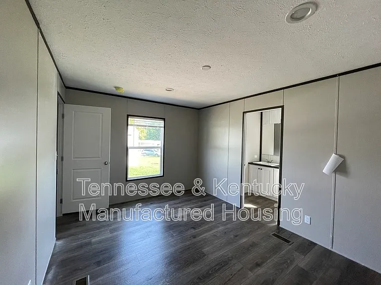 339 Hillsdale Estates Ln — Photo 5