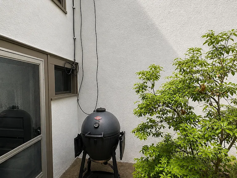 528 Glenwood Ave SE — Photo 25