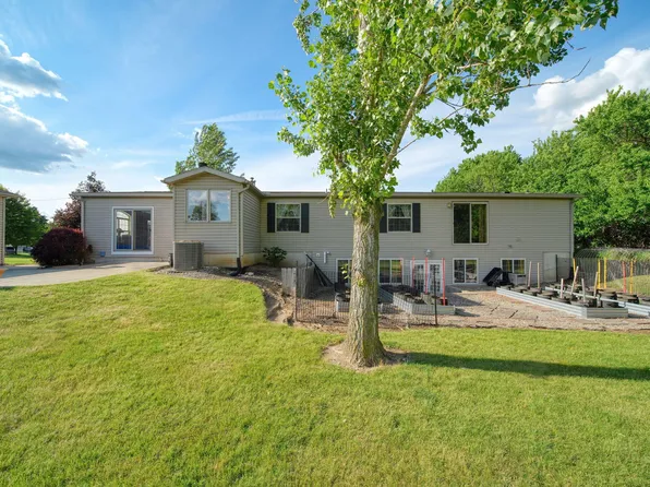 13465 Horning Rd, Brooklyn, MI 49230