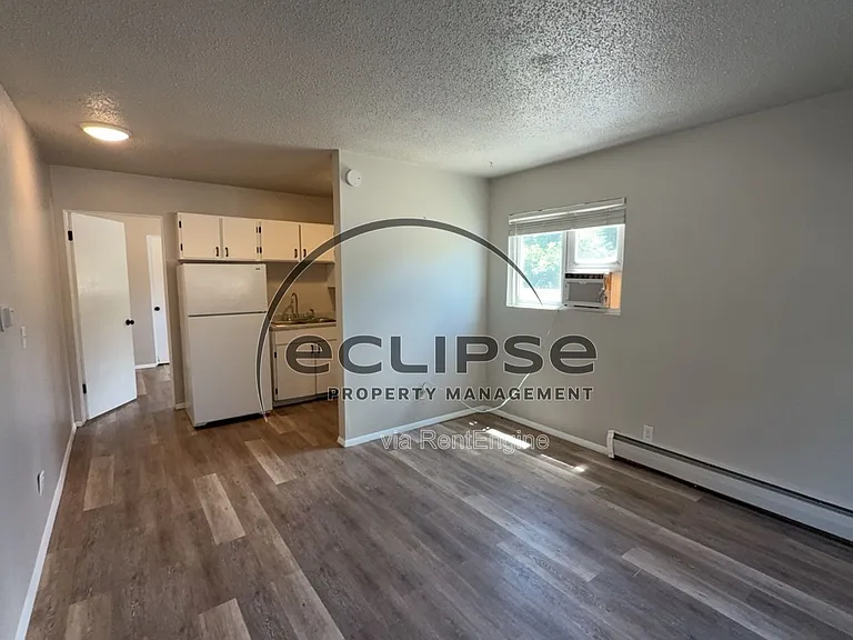 Summit View Apartments — Photo 105