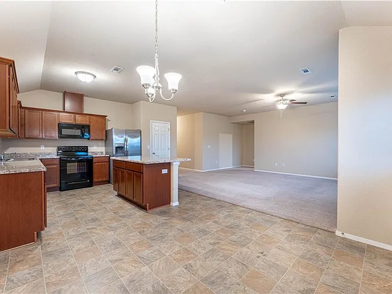 6702 SW Pilgrim Rd — Photo 7