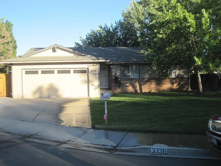 3336 Laveaga Ct — Photo 1