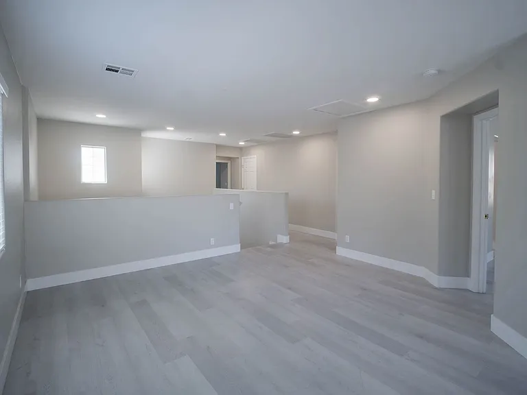 9050 Toast Ave — Photo 10