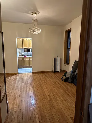 Rented by Batra Group Inc | media 3