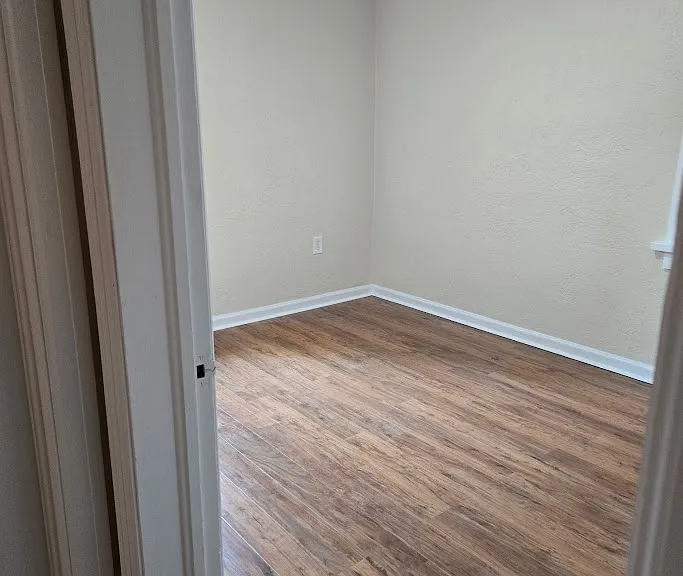 3507 E 665 N — Photo 12