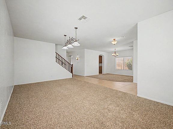 5th image of 4116 E COUNTY DOWN Drive