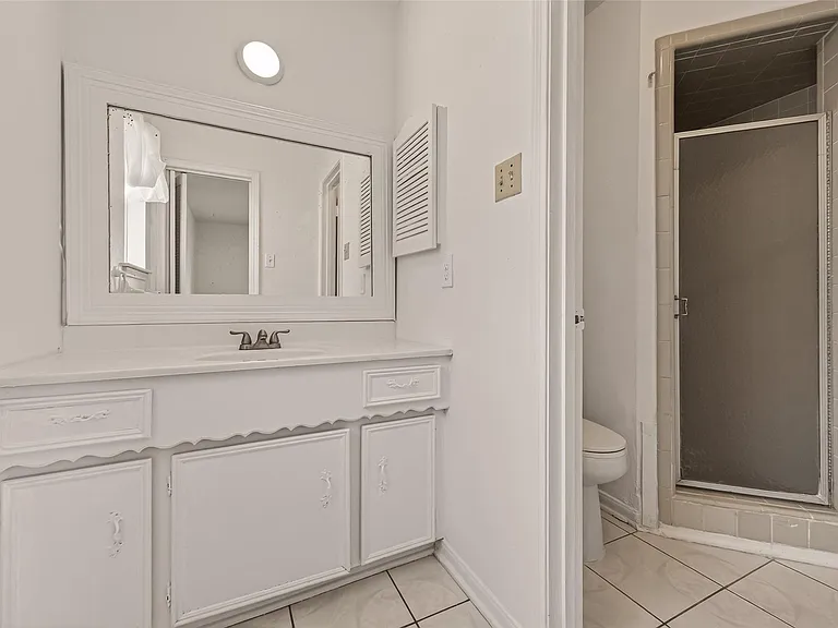 9422 Kristin Dr — Photo 31