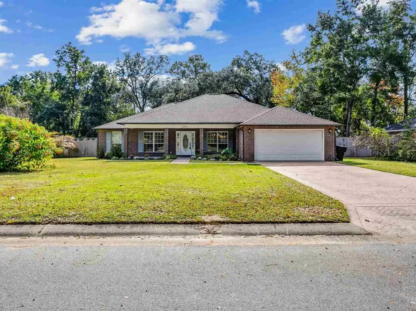 1211 Tamara Dr, Pensacola, FL 32504