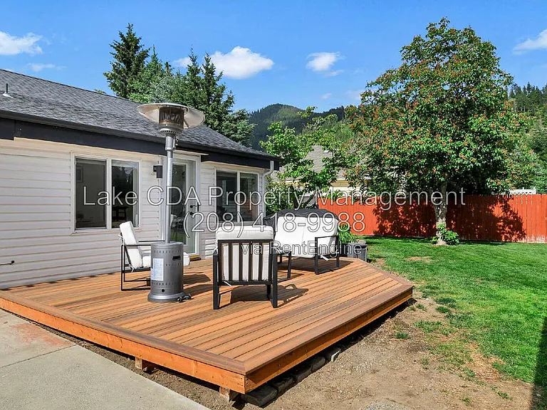 2082 E Greenleaf Ln — Photo 37