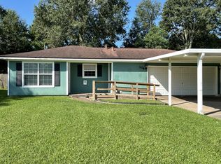 304 S 1st 1/2 St, Nederland, TX 77627