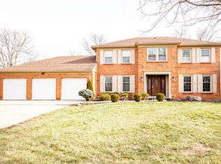 7942 Plantation Dr, West Chester, OH 45069