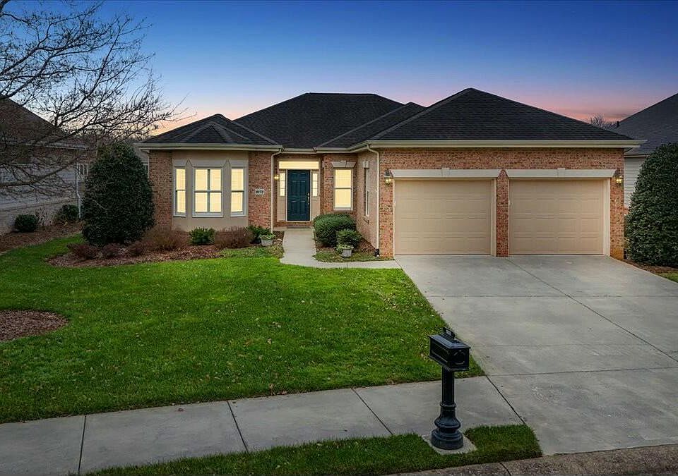 1st image of 1032 Waterbrooke Ln