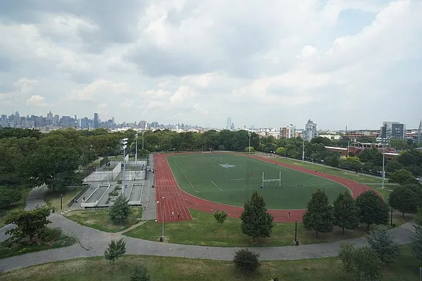 Rented by Corcoran | media 19