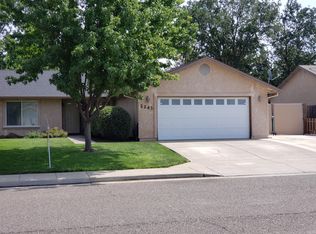 2243 Shenandoah Dr, Anderson, CA 96007