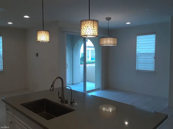 12521 Elevage Dr Unit 32, Rancho Cucamonga, CA 91739